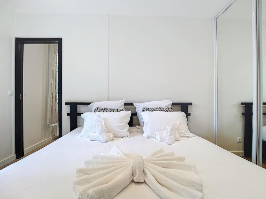 49-le Cocon-metro A 1mn Appartement *